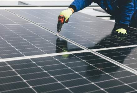 Scandal în jurul programului ”Casa Verde Fotovoltaice”. Datele secrete ale celor înscriși ar fi ajuns la o firmă din Voluntari