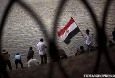 Mubarak a demisionat. Egiptul este liber! [UPDATE6]