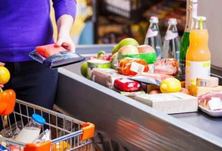 Consiliul Concurenței: Prețurile alimentelor de bază au scăzut cu până la 34% în marile magazine