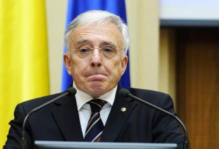 Mugur Isarescu: BNR va derula anul viitor un exercitiu de evaluare a activelor bancilor din Romania, pe metodologia europeana