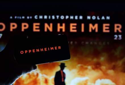 Oppenheimer. Filmul lui Christopher Nolan reușește o performanță greu de egalat: să fie interesant și plictisitor simultan