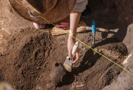 Descoperire arheologică majoră la Buzău: Un sit cu obiecte din Evul Mediu