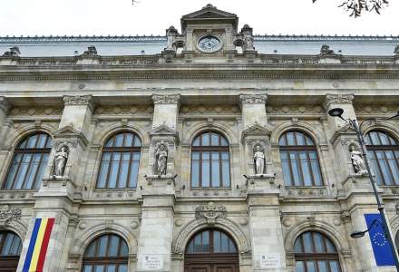 Alertă cu bombă în Capitală: Curtea de Apel București și Muzeul de Istorie au fost evacuate