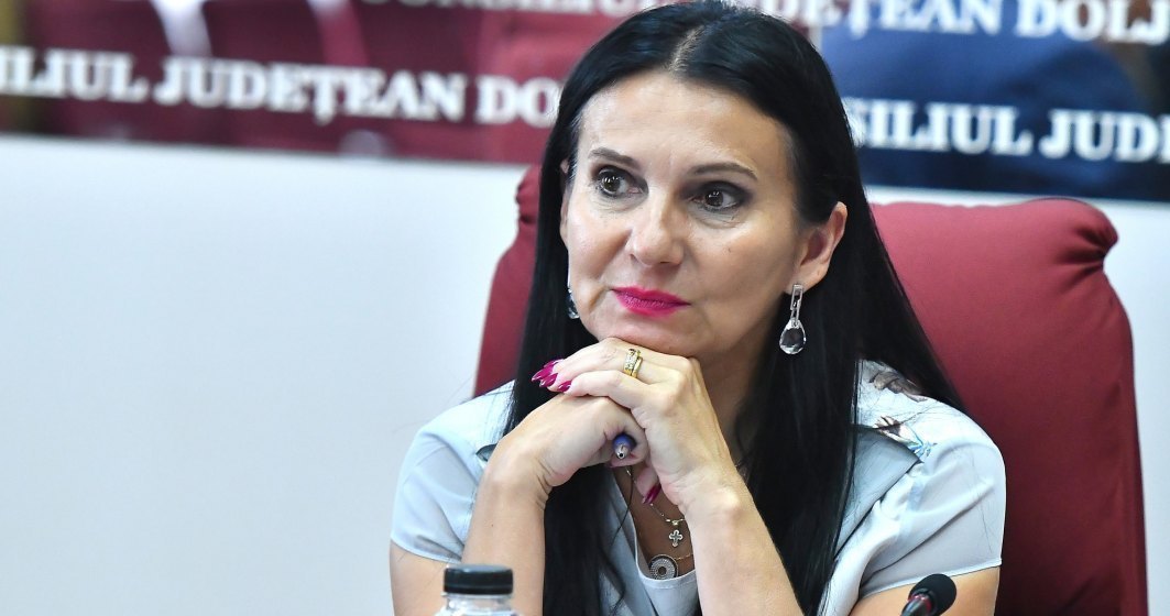 Acuzată că a luat șpagă, Sorina Pintea a revenit asupra demisiei de la șefia Spitalului Județean din Baia Mare