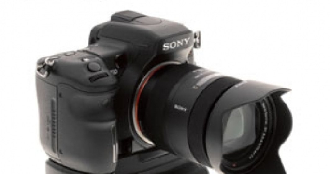 Sony lanseaza a900 - prima camera foto DSLR full-frame de 24,6 megapixeli din lume