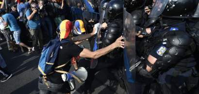 Jandarmeria, despre violentele asupra protestatarilor: "Sunt imagini care nu...