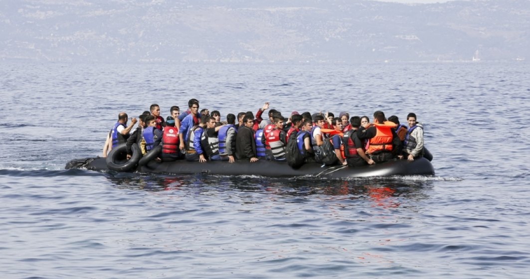 Nava cu aproximativ 100 de imigranti ilegali, interceptata in zona Vama Veche - 2 Mai