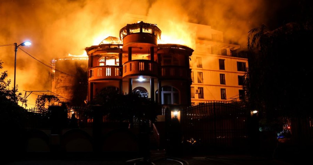Incendiu de proportții în București