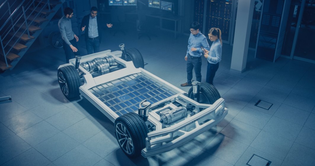 Reuters: Producătorii auto își vor dubla investițiile pe mașini electrice și baterii până în 2030