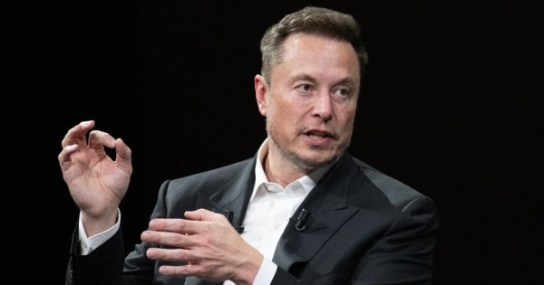 Elon Musk a înjurat giganții publicității live la TV... în special pe Disney
