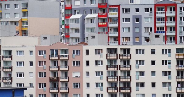 Imagine pentru articolul: Imobiliare.ro: Prețul apartamentelor atinge o nouă valoare record. În Cluj,...
