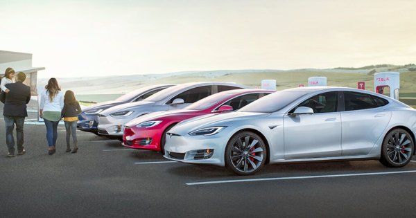 Tesla oprește producția la uzina din Berlin din cauza protestelor. Vânzările...