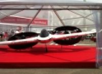 Poza 3 pentru galeria foto Cum arata a 50-a editie a celui mai mare targ de aviatie din lume
