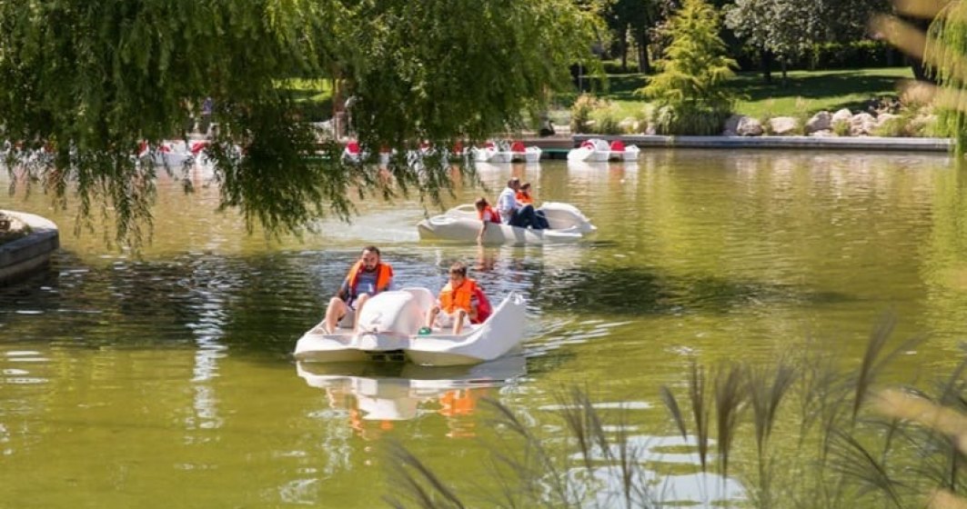 Atracții de Ziua Copilului: Plimbări gratuite pe lac pentru copii în Parcul Drumul Taberei