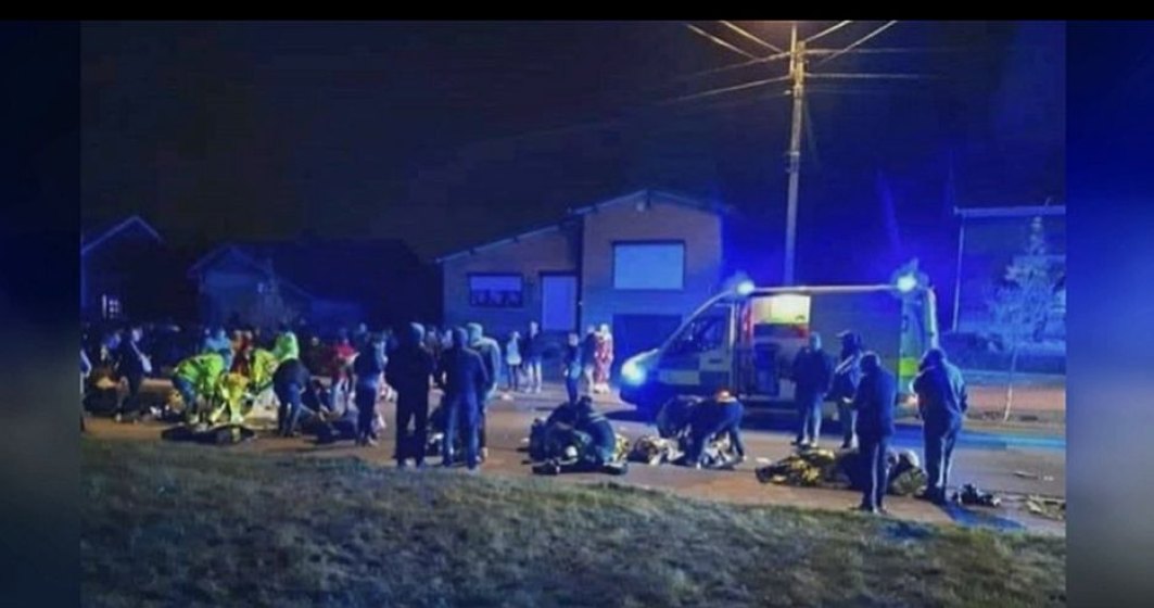Cel puțin patru morţi după ce o mașină a intrat în mulțime la un carnaval în Belgia