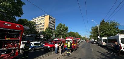 Incendiu la un apartament din București: ISU intervine cu peste 8 autospeciale