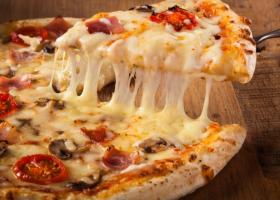 Istoric italian susține că pizza, carbonara și parmezanul sunt americane, nu...