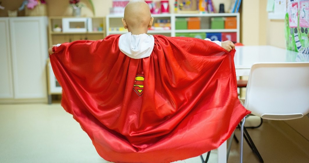 Fondatoarea unui ONG care ajută copiii bolnavi de cancer explică modul în care cei mici își păstrează speranța