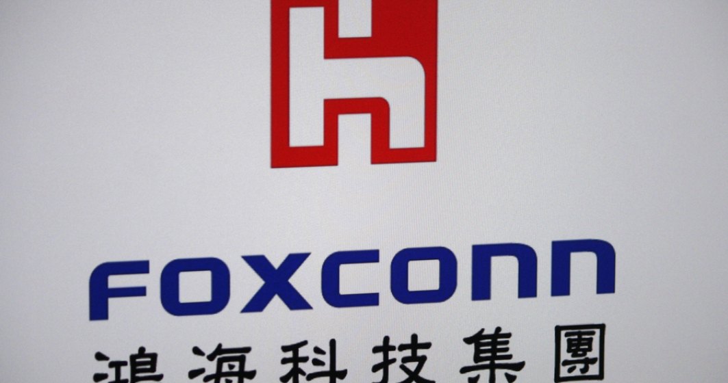 Nikkei: Foxconn si Sharp investesc noua miliarde de dolari in China