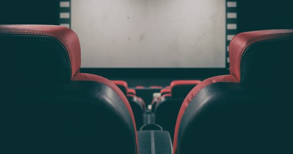 Spania oferă seniorilor bilete la cinema la numai 2 euro