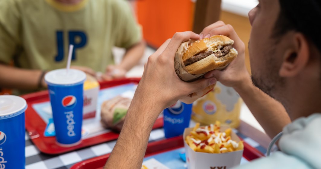 Record pentru Burger King din AFI Cotroceni - peste 6.000 de clienti serviti cu 7.000 de burgeri, in primul weekend de la deschidere