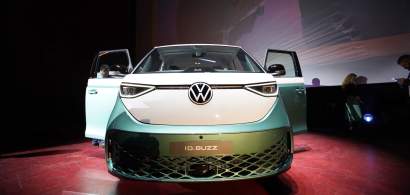 A fost lansat noul Volkswagen ID. BUZZ în România. Modelul poate fi văzut în...