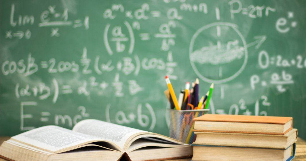 Peste trei sferturi dintre manualele scolare pentru clasele I-VII sunt asigurate