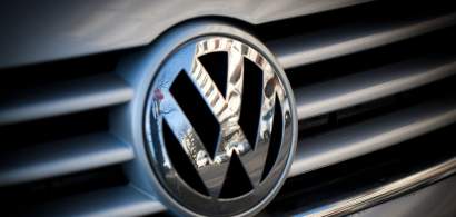 Familiile care controlează Volkswagen încasează aproape 400 de milioane de...