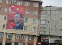 Poza 2 pentru galeria foto FOTO In trecere prin orasul natal al lui Erdogan: cum s-a pregatit Rize pentru vizita presedintelui Turciei