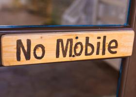 Locul din Europa unde turiștii sunt rugați să își închidă mobilele: vrea să...