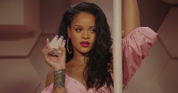Grupul LVMH Louis Vuitton si Rihanna lanseaza o noua casa de moda de lux, Fenty