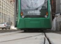 Poza 3 pentru galeria foto Cum arata tramvaiul de 2 mil. euro produs la Arad