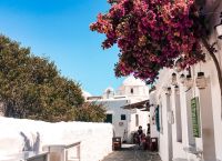 Poza 1 pentru galeria foto Top 7 destinații turistice din Grecia pentru luna de miere. Unde petreci cea mai romantică vacanță alături de partenerul de viață