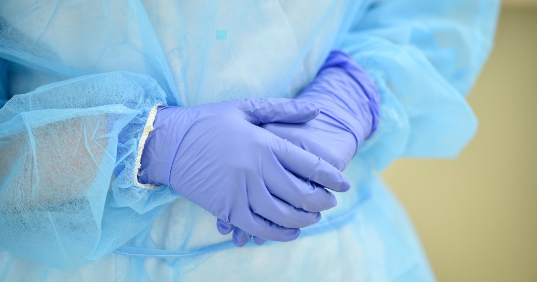 O asistentă medicală de la Spitalul Judeţean din Botoşani, fără comorbidităţi, a decedat ca urmare a infectării cu COVID-19