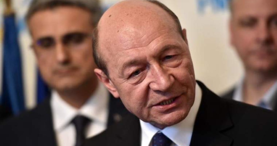 Traian Basescu despre actuala guvernare: Joaca la ruleta Romania prin masuri extrem de imprudente