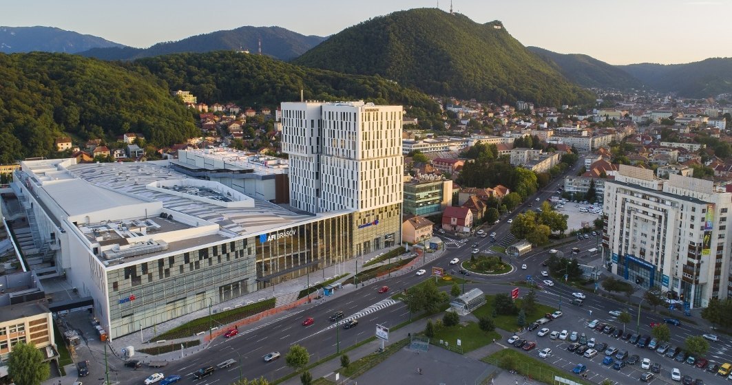 Mall-ul din centrul Brașovului se deschide pe 21 octombrie