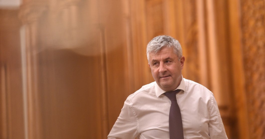 VIDEO Florin Iordache, gest obscen in Parlament: "Vom merge mai departe cu toata opozitia CE"