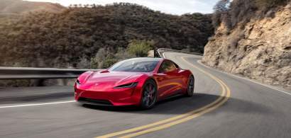 Elon Musk a anunțat când va ajunge pe piață cea mai rapidă Tesla din istorie