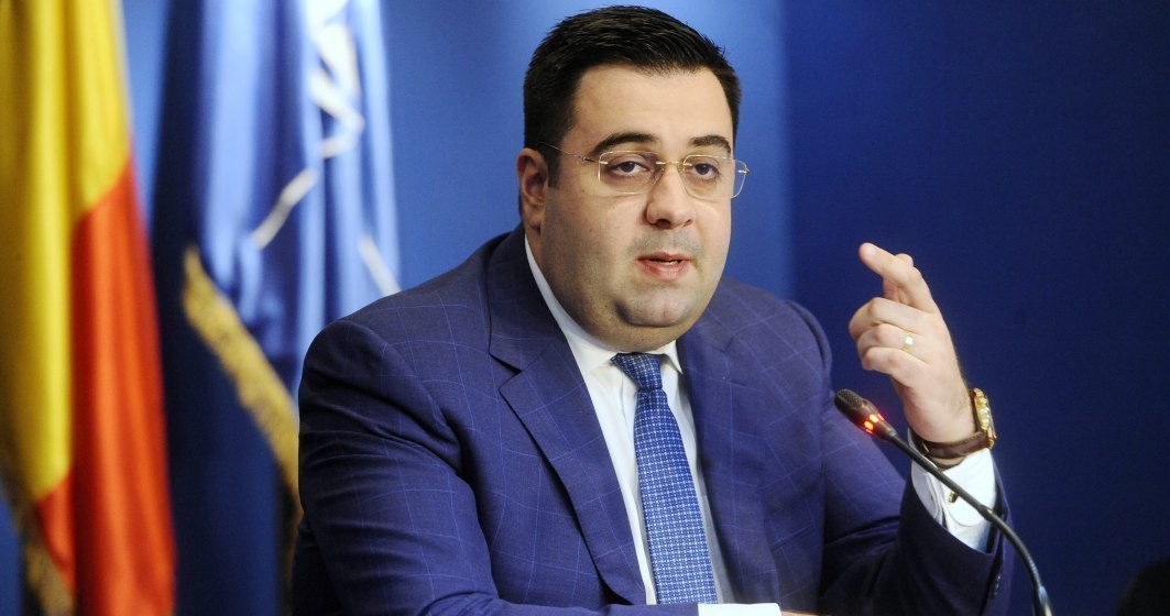 Descoperire "revolutionara" a ministrului Razvan Cuc: Cu pile, amante, nepoate nu poti sa generezi plusvaloare