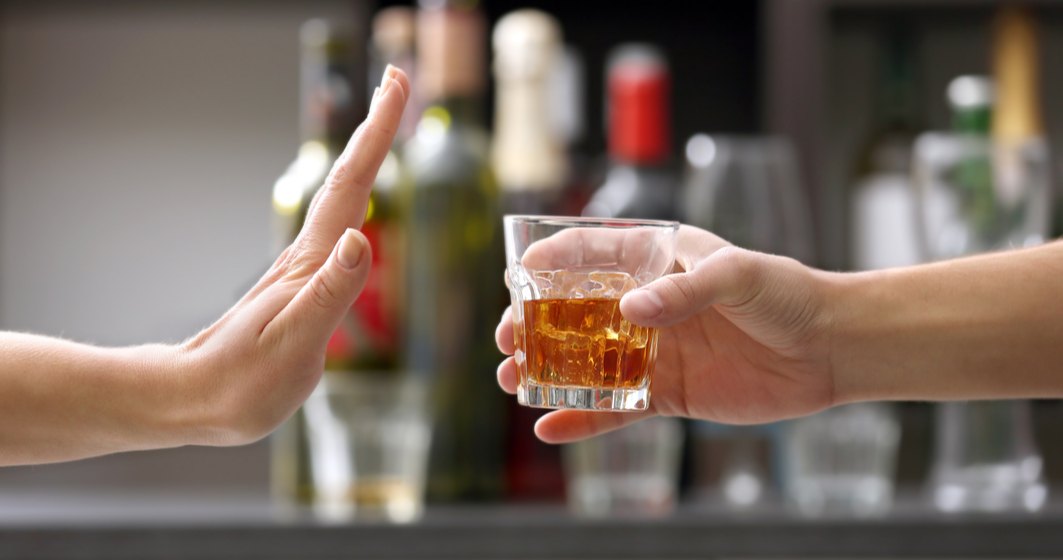 Premieră în Dubai: Se relaxează regulile privind vânzarea de alcool