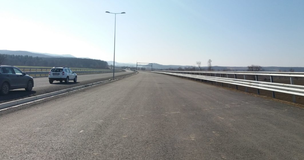Loturile 1 si 2 din autostrada Sebes-Turda si loturile 3 si 4 din autostada Lugoj-Deva vor fi gata anul acesta