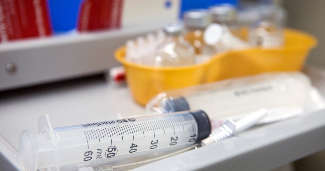 Primele doze de vaccin anti-Covid au ajuns în România