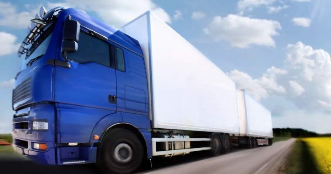 Uniunea Națională a Transportatorilor Rutieri din România atrage atenția cu privire la camioanele blocate în porturile din Marea Britanie