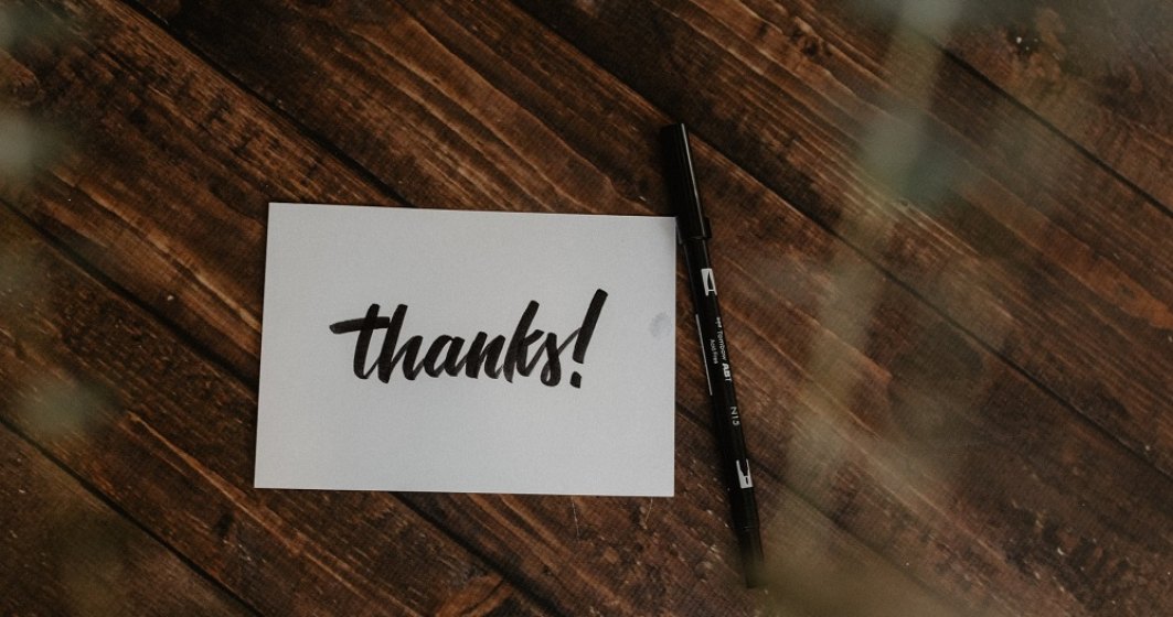 De ce să nu scrii „mulțumesc” la finalul unui e-mail formal