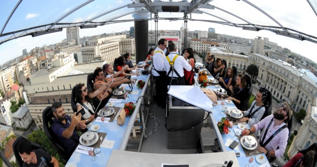 Un inginer roman face 200.000 euro cu un restaurant in care iti pui centura si urci la cer
