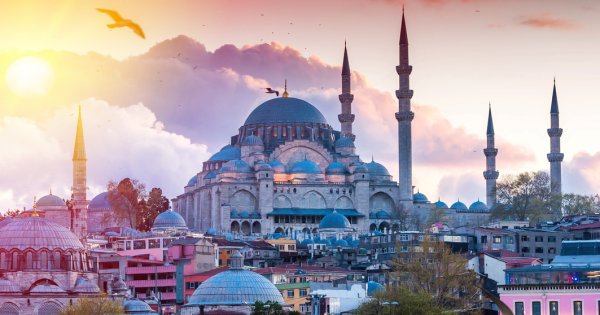 Turcia anunță venituri record din turism