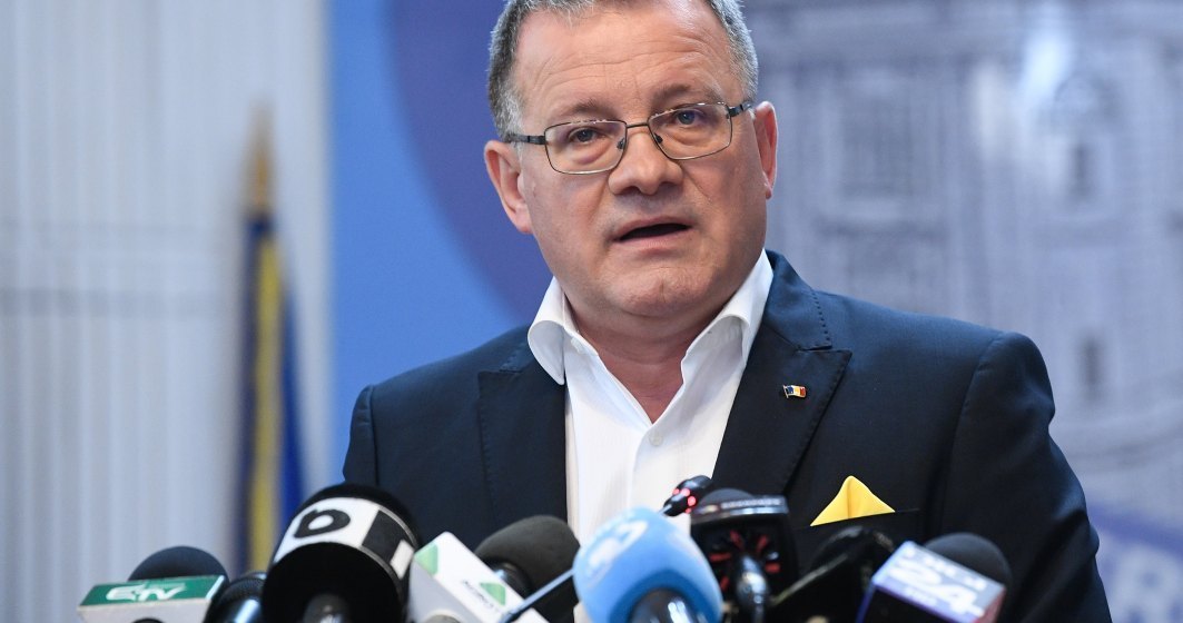 Adrian Oros, ministrul Agriculturii, demisionează: Pentru premierul Florin Cîțu, agricultura și industria alimentară nu au fost niciodată priorități