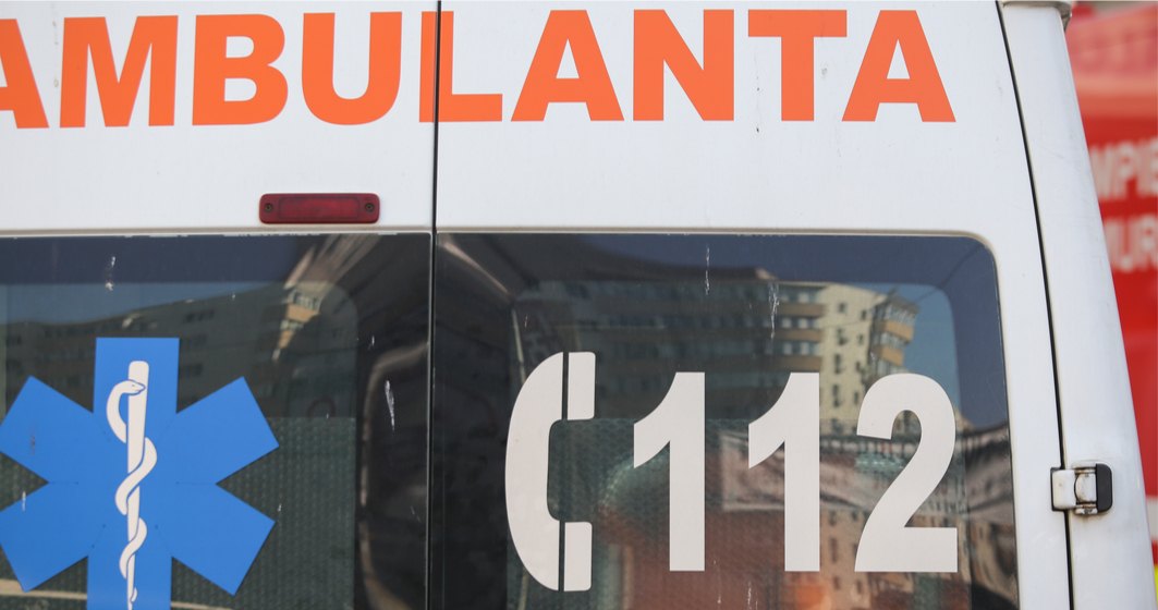 Strigător la cer | O familie din Bihor aflată în izolare a așteptat 27 de ore să vină ambulanța