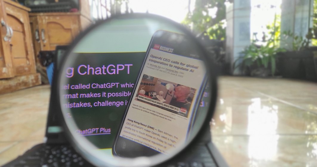 Creatorii ChatGPT, dați în judecată pentru că ar fi furat TOT ce s-a scris vreodată pe internet