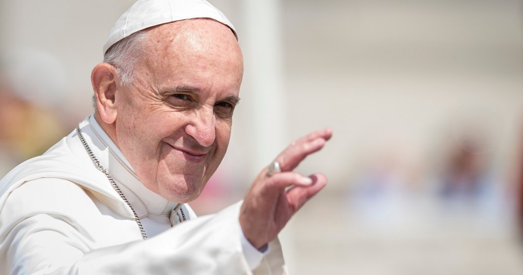 VIDEO Papa Francisc, la prima apariţie la Vatican după externare